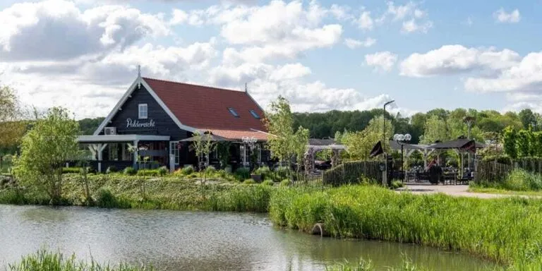 Medewerker bediening