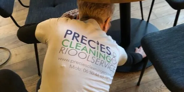 Medewerker schoonmaak