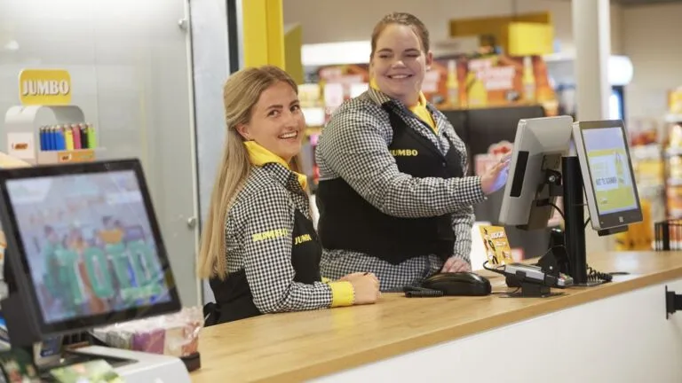 Kassamedewerker